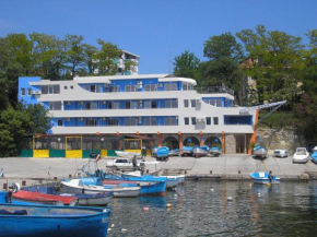 Ribarska Sreshta Family Hotel